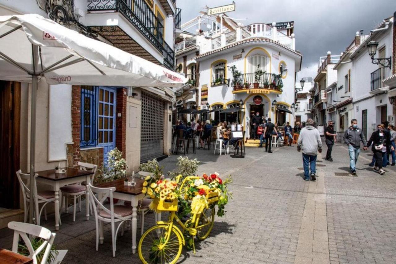 Atico Jimena Granada En El Centro De Nerja Apartment Exterior foto