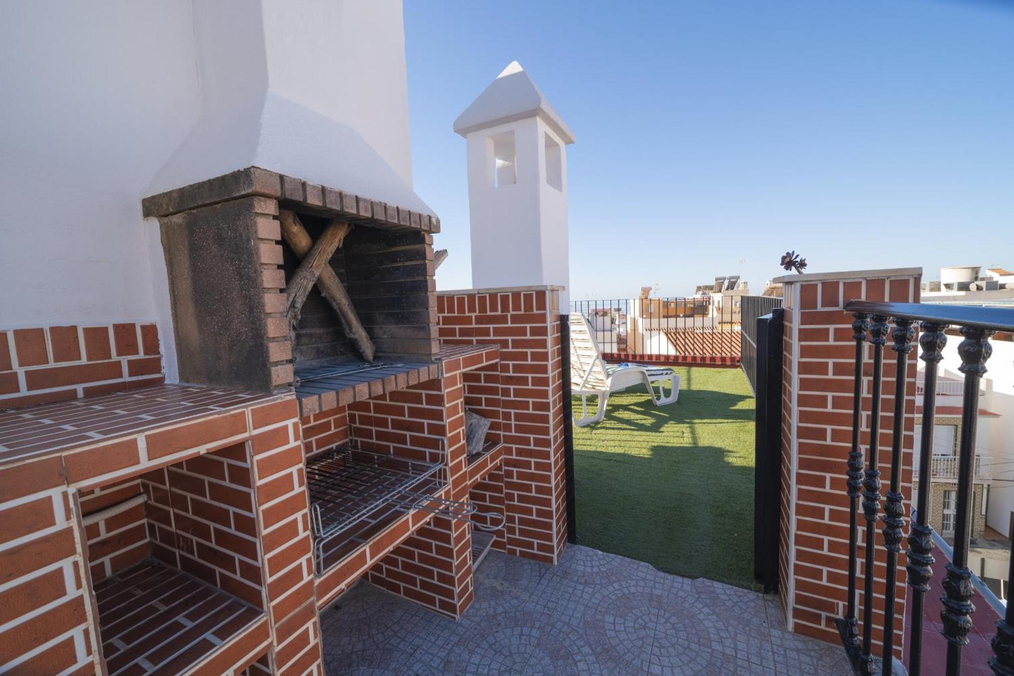 Atico Jimena Granada En El Centro De Nerja Apartment Cameră foto