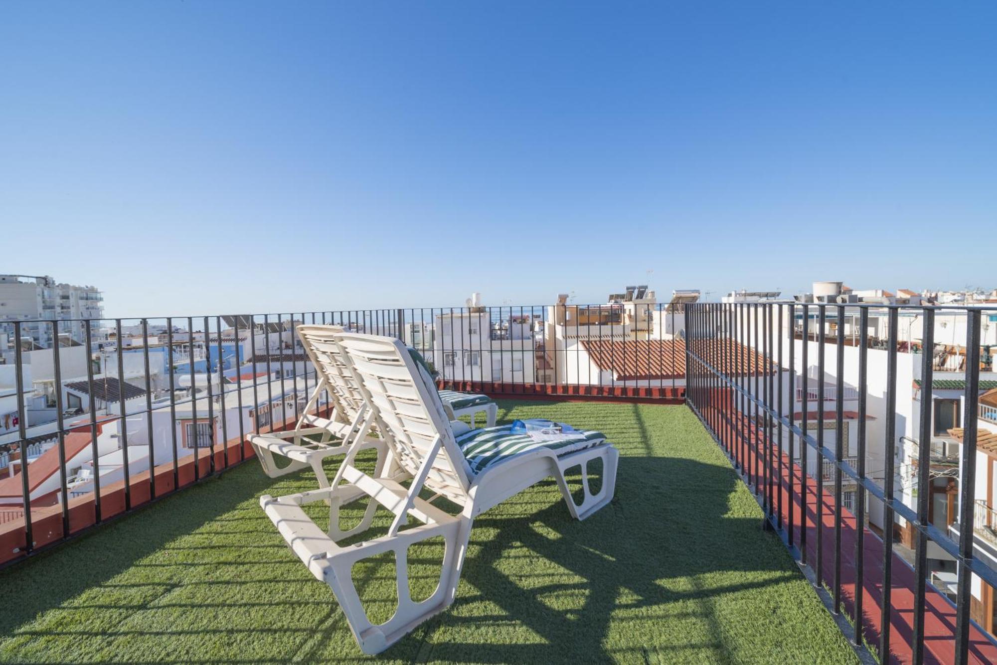 Atico Jimena Granada En El Centro De Nerja Apartment Cameră foto