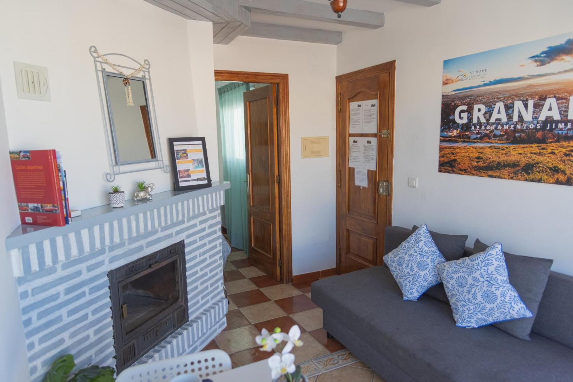 Atico Jimena Granada En El Centro De Nerja Apartment Cameră foto